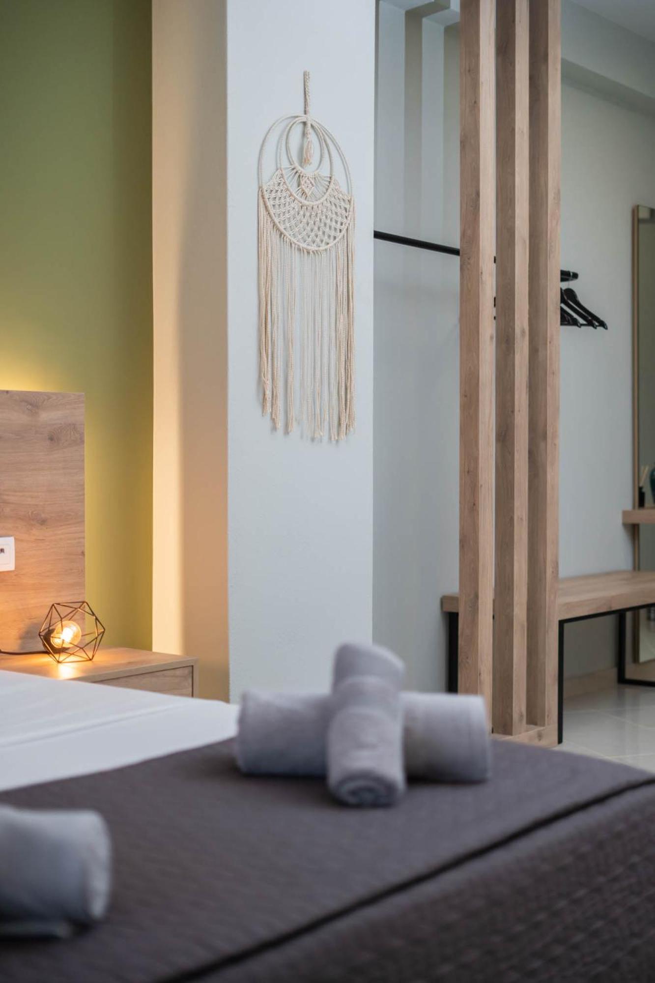 Aurora Suite Apartment カランバカ エクステリア 写真